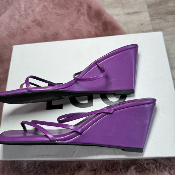 Jeffrey Campbell palate purple strappy wedges - Picture 2 of 6